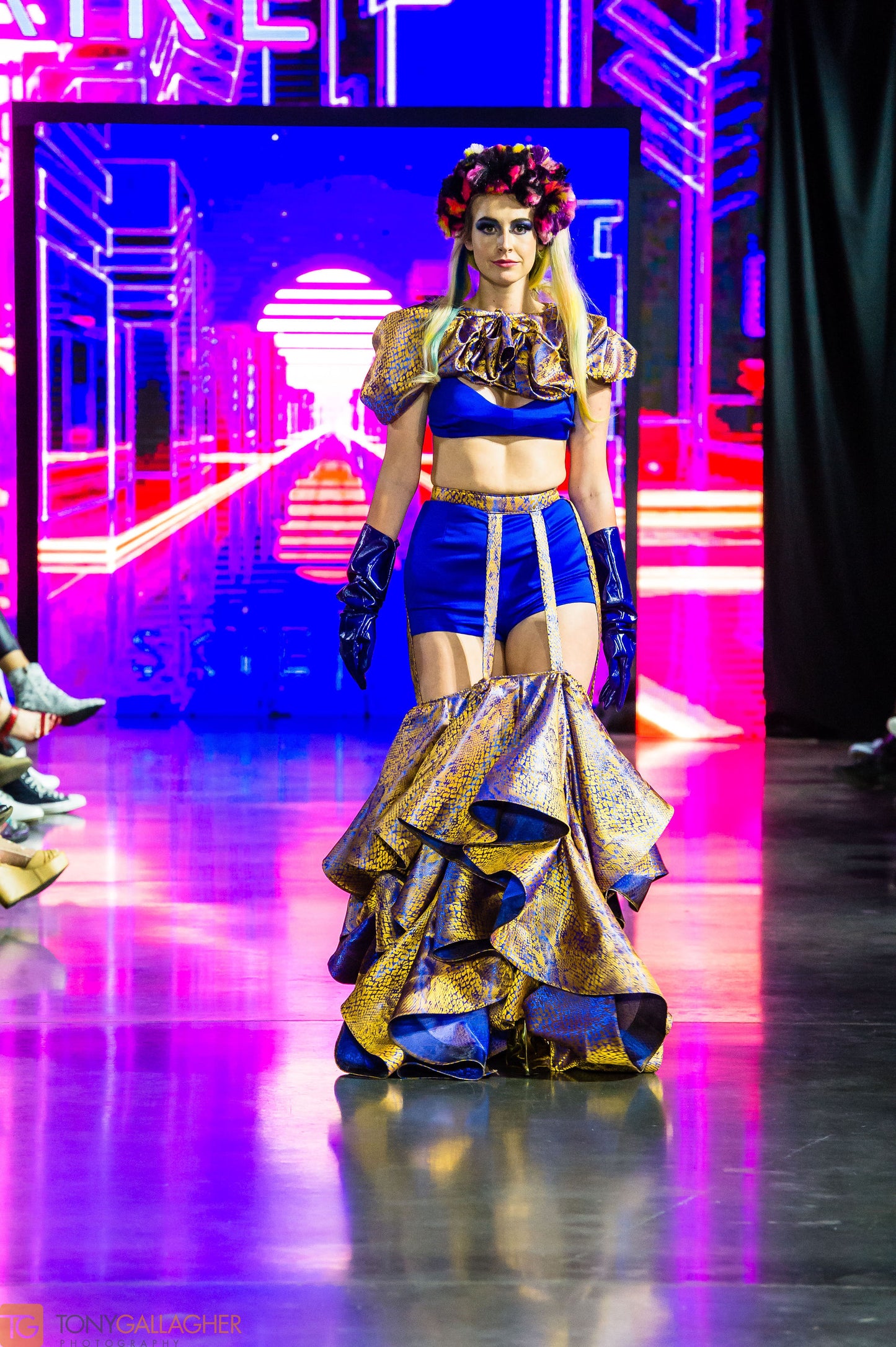 Style Lounge Ruffle Skirt and Collar