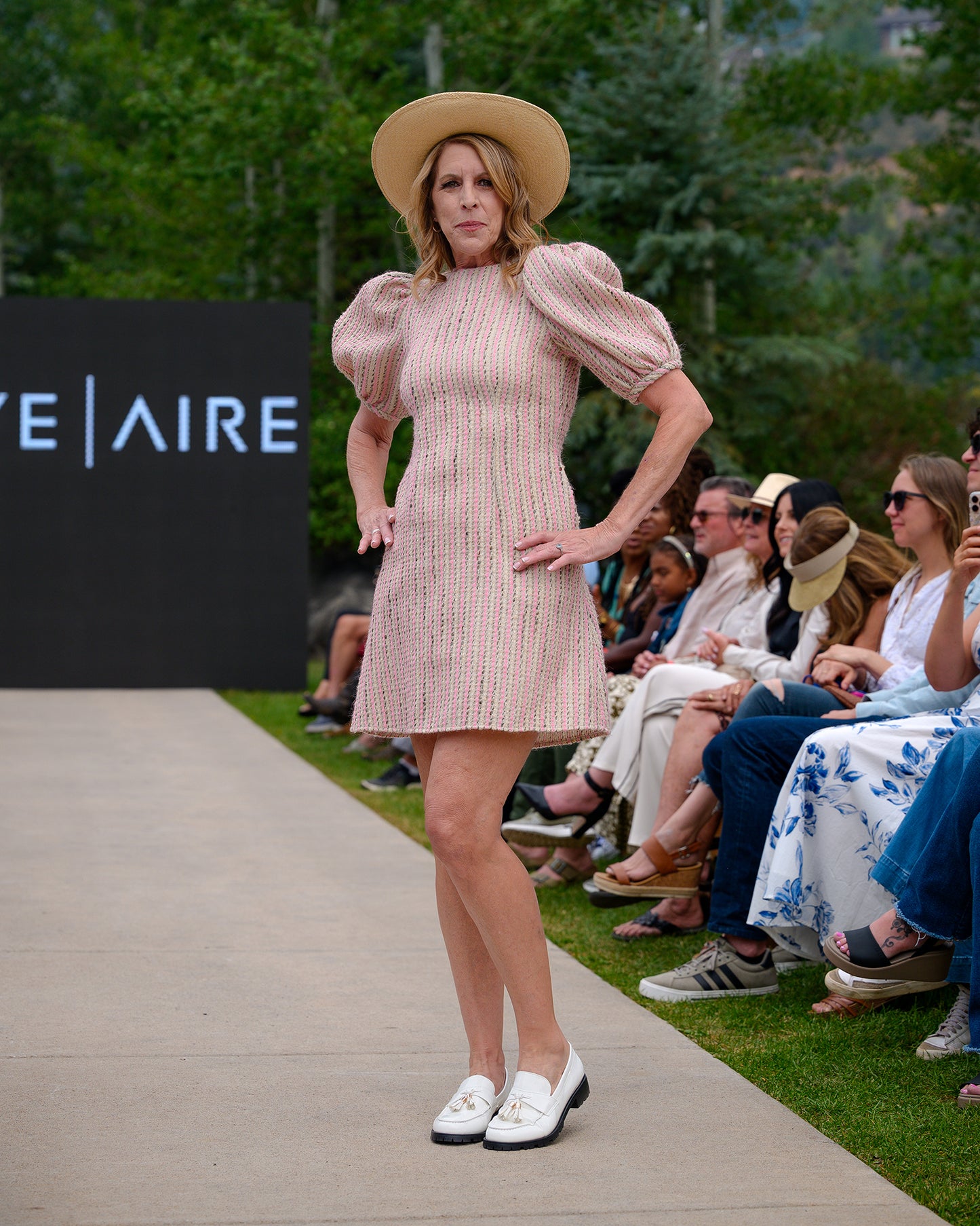Puffed Sleeves Dress Pink