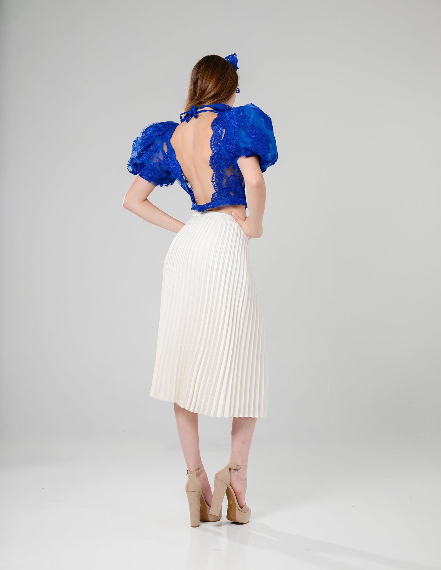Elegant Pleated Skirt Cream