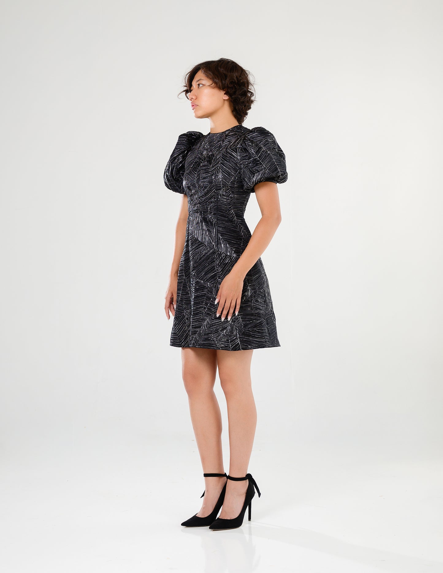 Jacquard Dress with Puff Sleeves Black